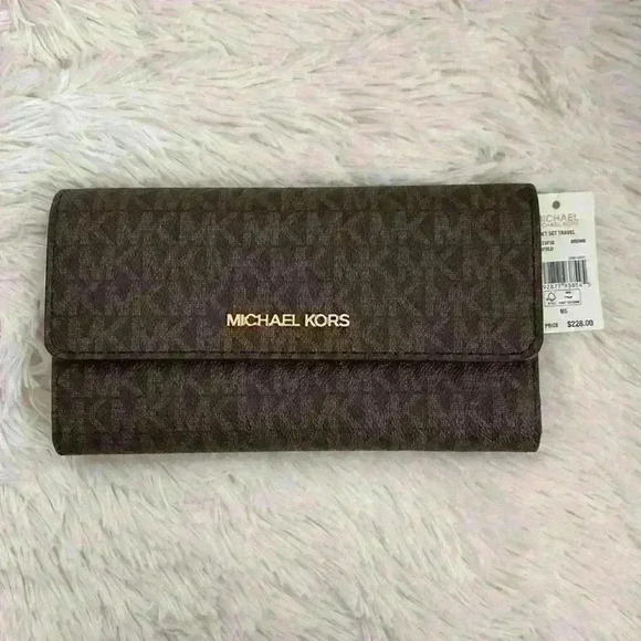 Michael Kors Trifold Wallet Large Purse Jet Set Travel MK Signature Brown - Picture 1 of 3